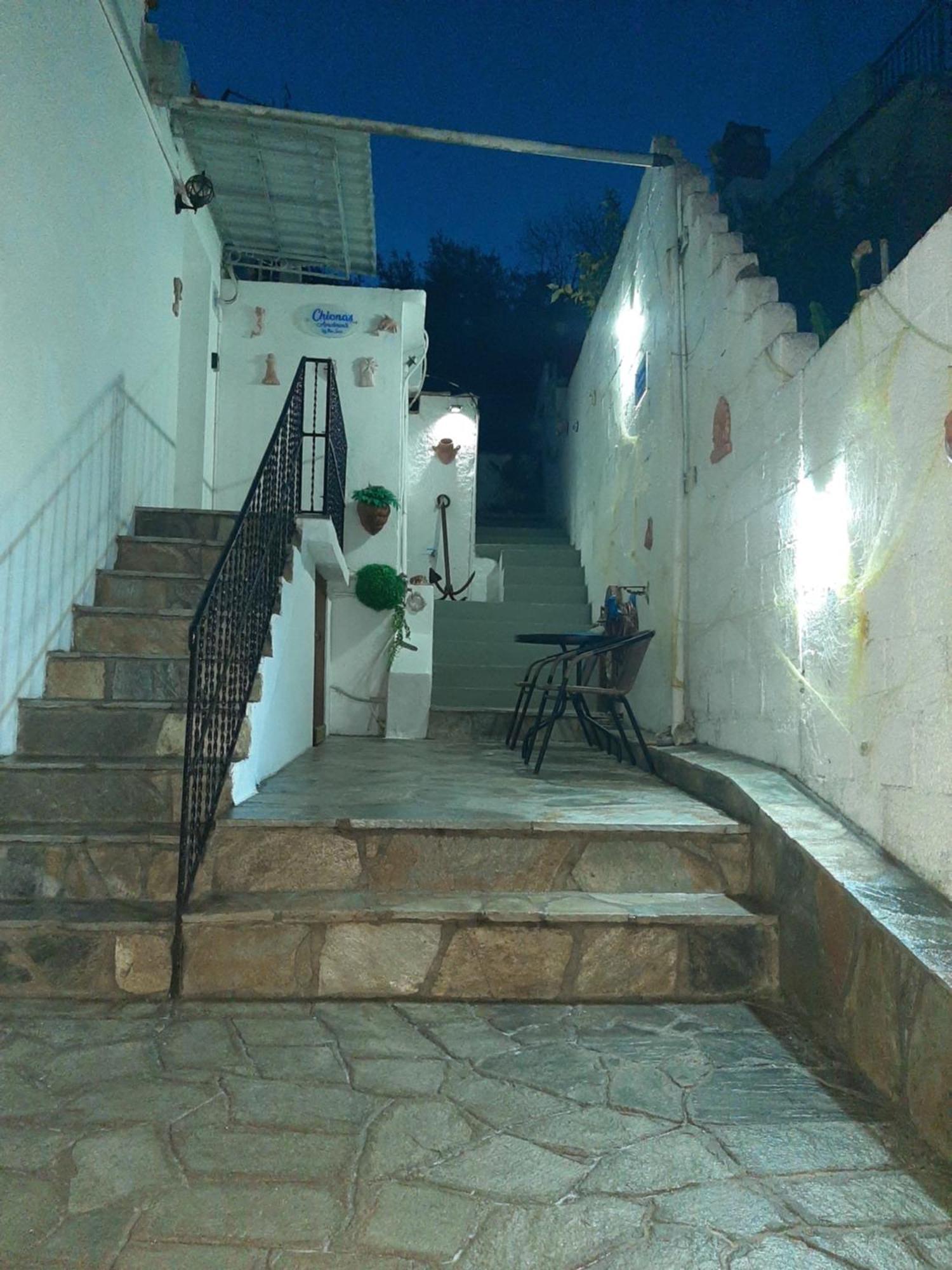 Chiona΄S Apartments By The Sea Paleo Trikeri 外观 照片